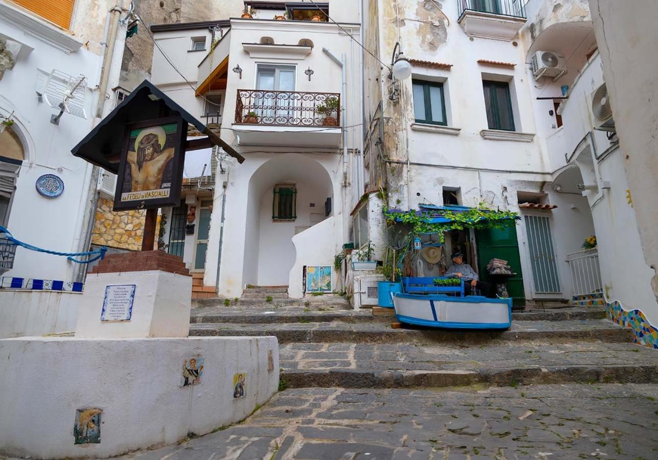 The House Of Flowers Vietri sul Mare Exterior photo